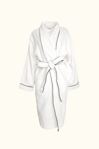 Too Classic Robe